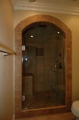 Двери во баню — стеклянные и деревянные двери для
 бани