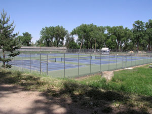 Строительство теннисного корта на участке