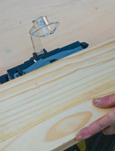 Изготовление деревянной полочки ради картины